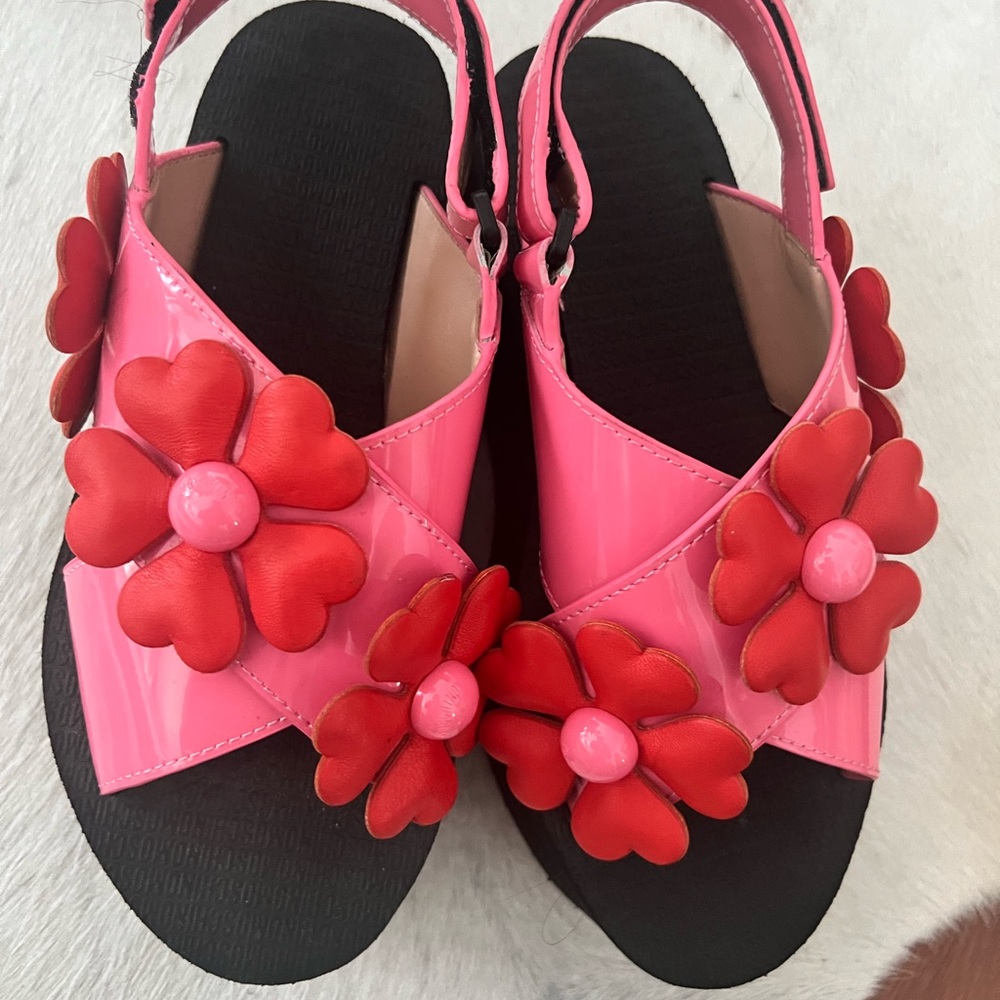 MOSCHINO
Pink & Red Heart Flower Wedge Sandals - Picture 9 of 14